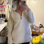Pink Lily sherpa pullover Photo 1