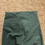 Lululemon  wunder train high rise tight 28”
Sz 4 Medium forest Photo 5