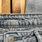 Old Navy O.G. Straight Distressed High-Rise Jeans Light Wash Women’s Size 14 Photo 1