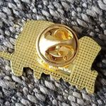 Canada Flag Winnipeg Lapel Hat Tie Pin Brooch Badge Pinback Waving Maple Leaf Photo 1