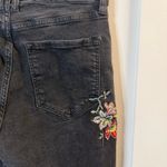BDG Urban Outfitters Women’s Embroidered Twig Skinny Ankle Jeans Size 30 Photo 4