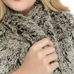 Democracy Woman’s  Fur Vest Size 3X Photo 6