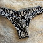 Midori  Bikini Bottom Photo 2