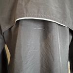 New Balance Large Black Windbreaker Photo 3