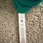 Lululemon  Speed Shorts 2.5" Photo 2