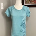 The North Face  Womens Lilly Pad Short Sleeve Vapor Wick Tshirt Size Small Blue Photo 0