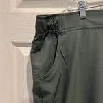 Eddie Bauer Women's Traveler Ankle Pants Green Size XL NWT Photo 1