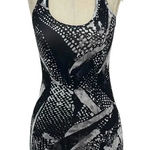 Lululemon  Cool Racerback Tank Static‎ Mist White Black Size 6 Photo 0