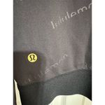 Lululemon Women's Standard M Black Cropped Long Sleeve Top Special Edition Size 6 Photo 3