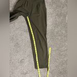Lululemon Essential High-Rise Trouser in Dark Olive Size 4 Pants Khakis Photo 15