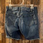 Isabel Maternity women's jean shorts size 6 Photo 2