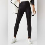 Spanx π NWT Faux Leather Lined Leggings Shapewear Black Coated Metallic Sz Small Photo 5