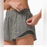 Lululemon  hotty hot short II 4” heather lux multi black size 10 Photo 2