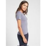Athleta ✨ RENEW SEAMLESS V-NECK SZ MEDIUM TEE✨ Photo 1
