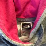 The North Face Gray Hoodie Pink Graphics Pouch Pocket Casual Outerwear Stretch S Photo 3