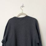 [Dolly Parton] Gray Comin' Home for Christmas Crew Neck Sweatshirt Size Large L Photo 3