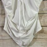 SheIn texture ruched pointed v-neck sleeveless knot front white top Size Medium Photo 6