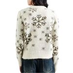VERO MODA  Snowy Frost Long Sleeve O Neck Pullover Sweater size Large Holiday Photo 2