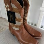 JB Dillon  American flag cowboy boots  Photo 0