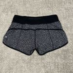 Lululemon  Shorts Womens 4 Black White Floral Speed Up Lined Gym Train Athletic Photo 3