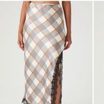 Forever 21 Grey and white plaid maxi skirt and tank set Photo 6