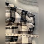 American Eagle  Size M Black Cream Plaid Cotton Flannel Cropped Button Down Shirt Photo 8