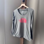 The North Face Women’s Classic Fit Gray Long Sleeve Shirt / Size Medium / EUC Photo 1