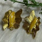 Vintage odd shape chunky gold tone earrings Photo 0