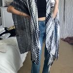 Michael Stars Black & White Wrap Photo 0