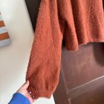 4SIENNA | Burnt Orange Fuzzy Cropped Balloon Sleeve Turtleneck Sweater | Small Photo 3