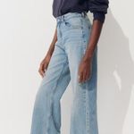 H&M High Waisted Jeans Wide Leg Photo 1