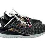 Nike Women's Renew Arena Running Sneakers Photo 2