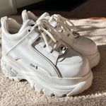 Buffalo White Sneakers Photo 2