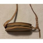 Madewell  Half Moon Crossbody Bag Light Tan Leather Clutch Purse Womens Handbag Photo 3