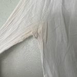 Old Navy  white blouse Photo 3