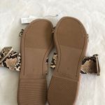 Old Navy New  two straps flat sandals, women size 7 Photo 6
