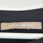 Banana Republic  Black Lace Short Sleeve Blouse Round Neck Size Small EUC #2923 Photo 3