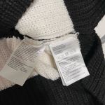 H&M  DIVIDED Sweater Vest Knitted Sleeveless V Neck Top Womens Sz XXS NWOT Photo 4