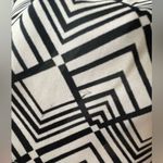 New York & Co. sleeveless blouse, black/cream, size XS Photo 2