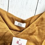 Aritzia Little Moon Shirt Women Size Small Gold Lover Camisole V-Neck Sleeveless Photo 1