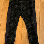 Fabletics  On The Go High Waisted PowerHold Charcoal Camo Leggings Sz Medium Photo 0