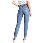 Levi's NWT  Premium Wedgie Icon Fit High Rise Tapered Jeans 29 Photo 2