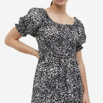 H&M NWT  Dress Medium Black White Floral Print Puff Sleeve Off Shoulder Smocked‎ Photo 0