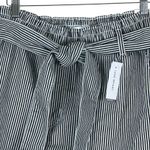 Lane Bryant NWT High Rise Belted Shorts Womens 16 Black White Striped Coastal Photo 2