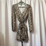 Y2K Snake Print Plunge Neckline Gray Animal Pattern Mini Dress Size Medium Tan Photo 3