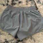 Lululemon Hotty Hot HR 2.5" Shorts grey Photo 1
