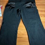 Apostrophe  Black Pants/Leggings  with Satin Pockets.  See photos.  Large  Great Photo 0