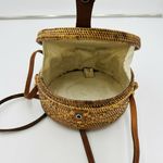 Street Level Vintage  Wicker Rattan Basket Weave Crossbody Handbag Round Photo 6