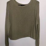 RDI Green sweater  Photo 0