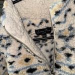 Love Tree Cropped Sherpa Photo 3